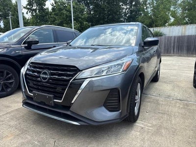 2024 Nissan Kicks S Xtronic CVT