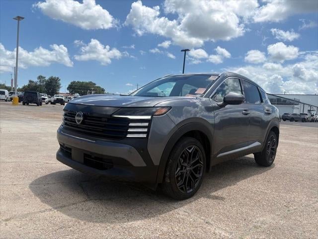 2025 Nissan Kicks SR FWD
