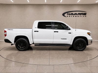 2018 Toyota Tundra SR5