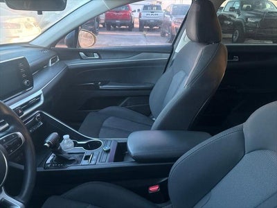 2023 Kia K5 LXS