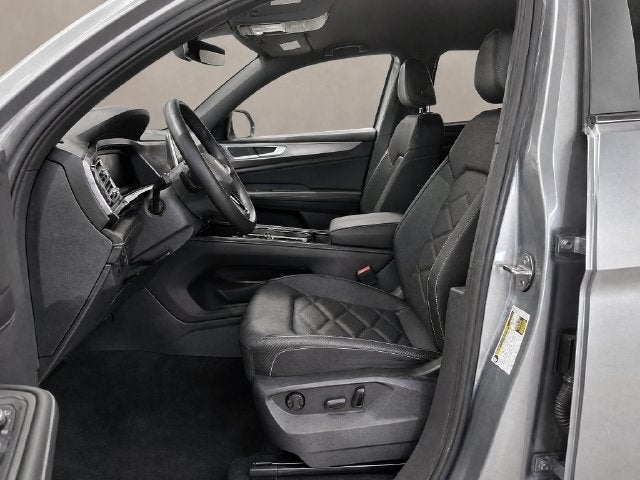 2026 Volkswagen Atlas Cross Sport SE w/Technology