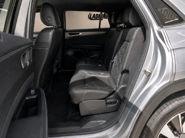 2026 Volkswagen Atlas Cross Sport SE w/Technology