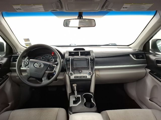 2014 Toyota Camry LE 2014.5
