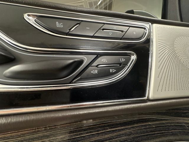 2020 Lincoln Navigator Black Label