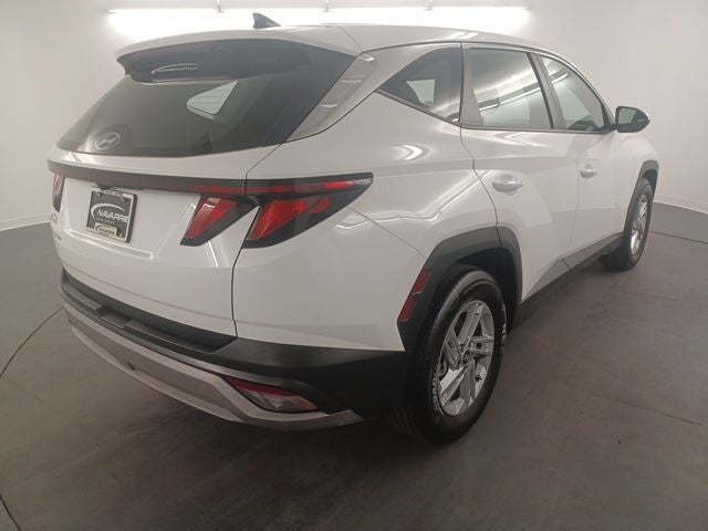2025 Hyundai Tucson SE — photo 8