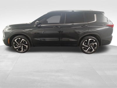 2023 Mitsubishi Outlander SEL