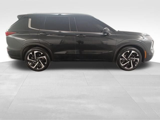 2023 Mitsubishi Outlander SEL