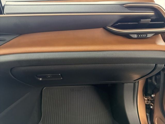 2025 Toyota Crown Signia Limited