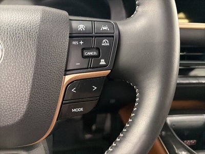 2025 Toyota Crown Signia Limited