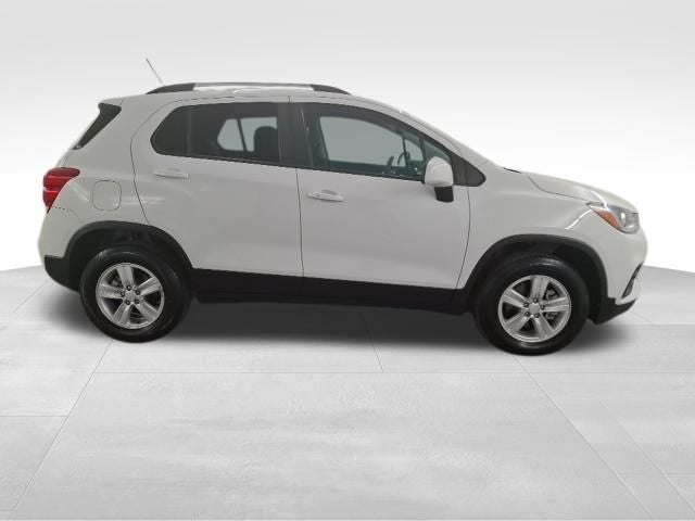 2021 Chevrolet Trax LT — photo 8