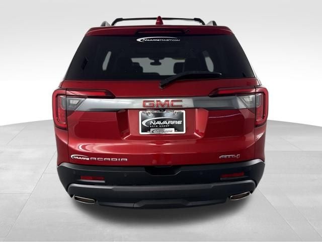 2022 GMC Acadia AT4