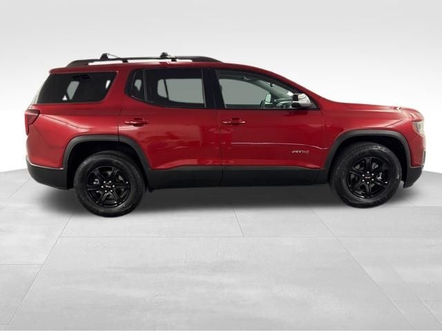 2022 GMC Acadia AT4