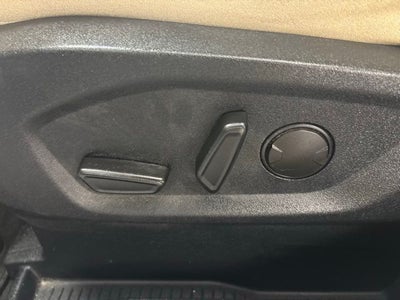 2020 Ford Edge SE