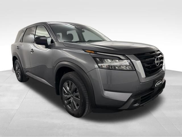 2024 Nissan Pathfinder S