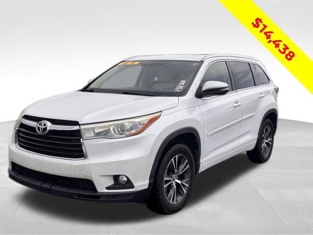 2016 Toyota Highlander XLE V6