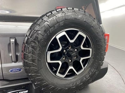 2021 Ford Bronco Base