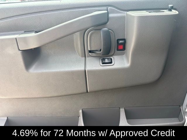 2023 Chevrolet Express 3500 LS