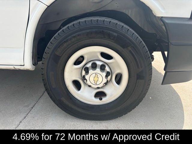 2023 Chevrolet Express 3500 LS
