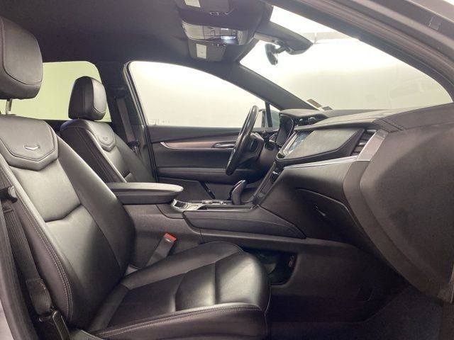 2023 Cadillac XT5 FWD Luxury