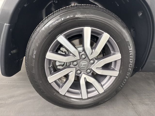 2019 Honda Pilot 2WD EX-L with Navigation and Rear Entertainment System