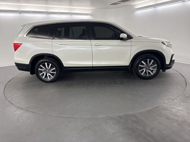 2019 Honda Pilot 2WD EX-L with Navigation and Rear Entertainment System
