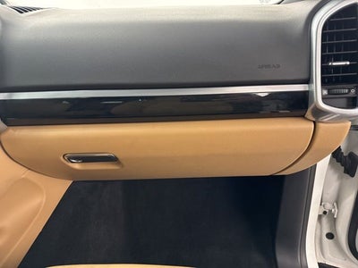 2018 Porsche Cayenne Platinum Edition